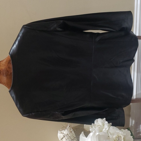 Nwt Elie Tahari size 12 jacket and 10 and 6 and 8 - Picture 7 of 12